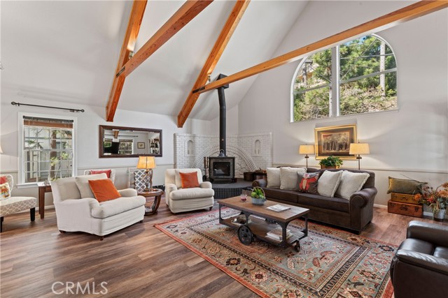 Detail Gallery Image 5 of 49 For 27847 St Bernard Ln, Lake Arrowhead,  CA 92352 - 3 Beds | 3 Baths