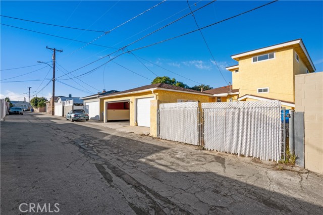 2734 Armour Lane, Redondo Beach, California 90278, 3 Bedrooms Bedrooms, ,2 BathroomsBathrooms,Residential,Sold,Armour,PV23223437