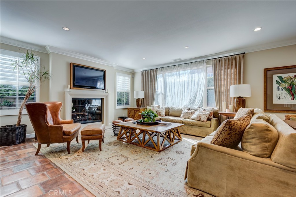 MLS #OC26130603 image #6