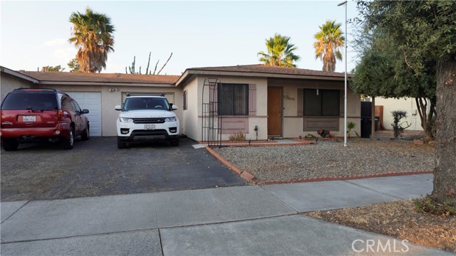 Detail Gallery Image 4 of 28 For 1898 Calle Diablo, Hemet,  CA 92545 - 2 Beds | 1 Baths