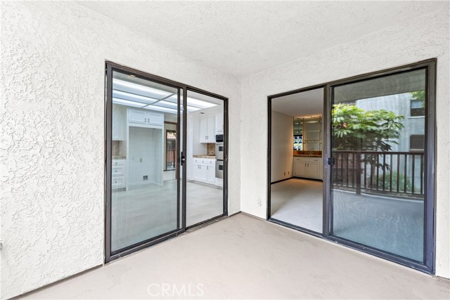 6222 Riviera Circle, Long Beach CA: https://media.crmls.org/medias/cd445ccd-321f-4152-93a5-6cd73b830fbd.jpg