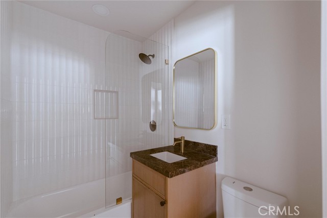 Detail Gallery Image 71 of 75 For 1956 Volk Ave, Long Beach,  CA 90815 - 4 Beds | 3 Baths