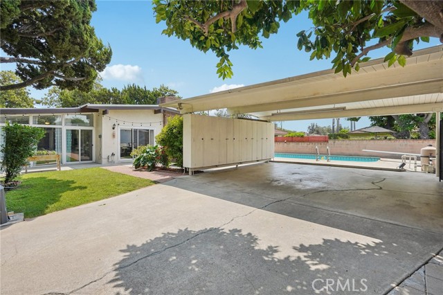 1721 S 3rd Avenue, Arcadia CA: https://media.crmls.org/medias/cd4492f1-c378-47f0-9e38-71d3d61aecf9.jpg