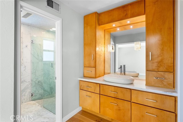 master vanity