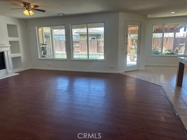 Detail Gallery Image 18 of 27 For 423 Pisa St, Los Banos,  CA 93635 - 4 Beds | 3 Baths