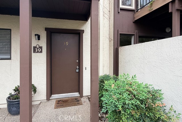 Detail Gallery Image 10 of 24 For 555 Vallombrosa #39,  Chico,  CA 95926 - 1 Beds | 1 Baths