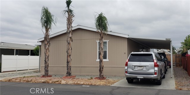 25350 Santiago Dr., Moreno Valley CA: https://media.crmls.org/medias/cd476a36-4822-41fa-bfab-aad96e0cf9b5.jpg