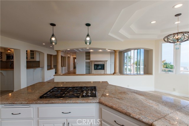 3355 Palo Vista Drive, Rancho Palos Verdes CA: https://media.crmls.org/medias/cd47dff3-cbb1-4d22-855f-42efc4b8ff7d.jpg