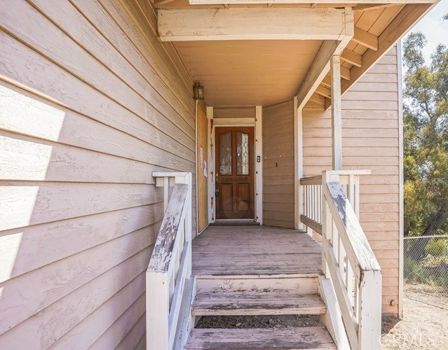 549 Lotus Street, Los Angeles CA: https://media.crmls.org/medias/cd49b894-444d-4948-843b-b8de571dcd4b.jpg