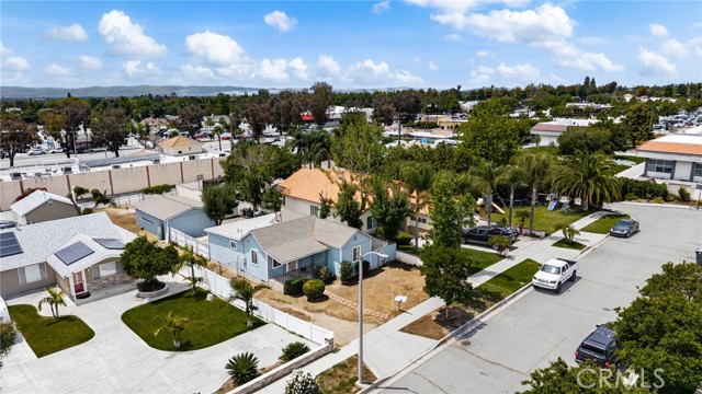 368 West Street, Upland CA: https://media.crmls.org/medias/cd49dc46-6028-4f32-b486-b6c6712d5df1.jpg