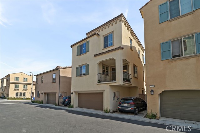 2236 Apple Court, Upland, CA 91786