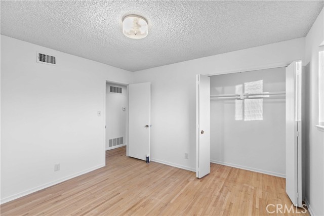 Detail Gallery Image 36 of 63 For 9960 Milburn, Sun Valley,  CA 91352 - 4 Beds | 2 Baths