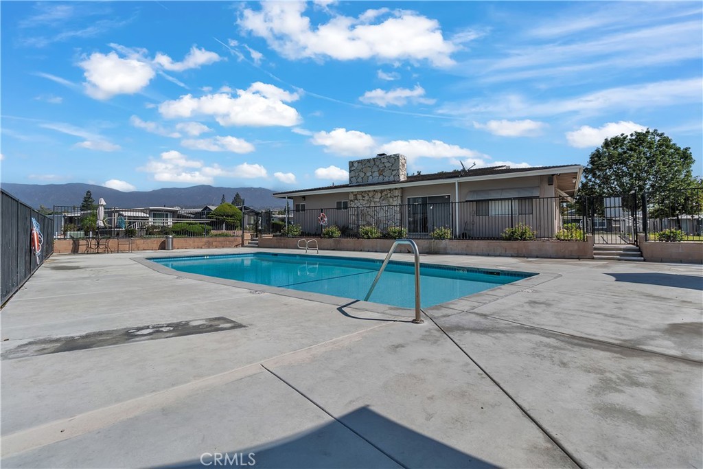 MLS #DW25229642 image #24