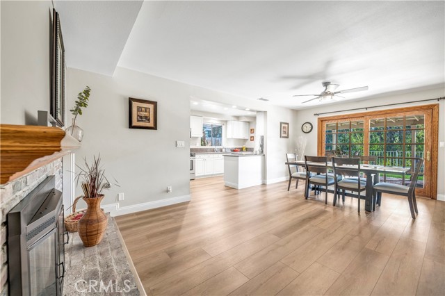 Detail Gallery Image 10 of 35 For 475 Termino, Corona,  CA 92879 - 4 Beds | 2 Baths