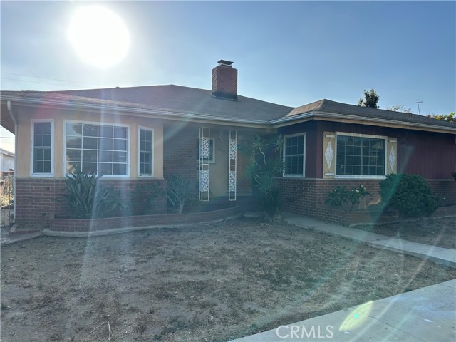 10519 S 3rd Avenue, Inglewood CA: https://media.crmls.org/medias/cd4f6509-333b-4e55-9c5e-0f234bbdff87.jpg