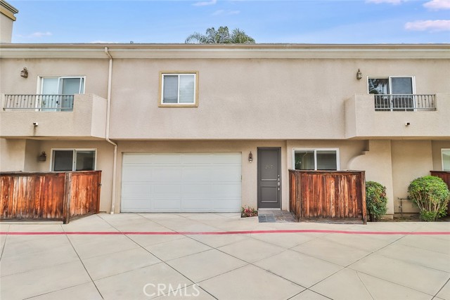 Detail Gallery Image 4 of 46 For 7132 Farralone Ave #207,  Canoga Park,  CA 91303 - 3 Beds | 2/1 Baths