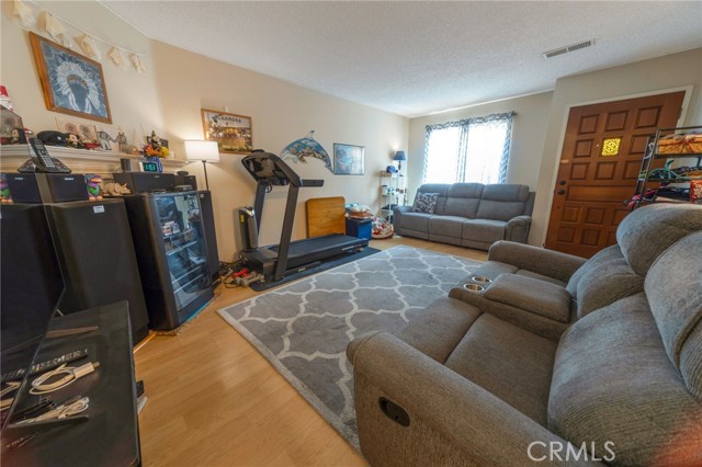 5320 Peck Road, El Monte CA: https://media.crmls.org/medias/cd4fe913-b4dd-4c86-9653-4b17698744f2.jpg