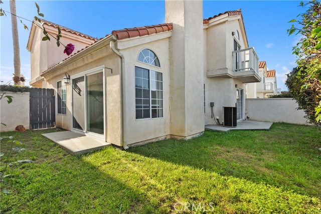 Detail Gallery Image 15 of 27 For 286 Carefree, Costa Mesa,  CA 92627 - 3 Beds | 2/1 Baths