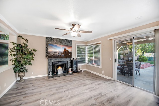 Detail Gallery Image 10 of 56 For 10 Valley Crest Rd, Simi Valley,  CA 93065 - 3 Beds | 2/1 Baths