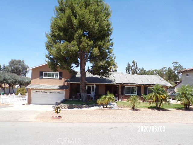 790 3rd St, Norco, CA 92860