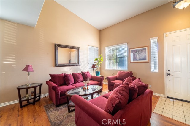 Detail Gallery Image 7 of 50 For 14925 Stephenson, Moreno Valley,  CA 92555 - 5 Beds | 2/1 Baths