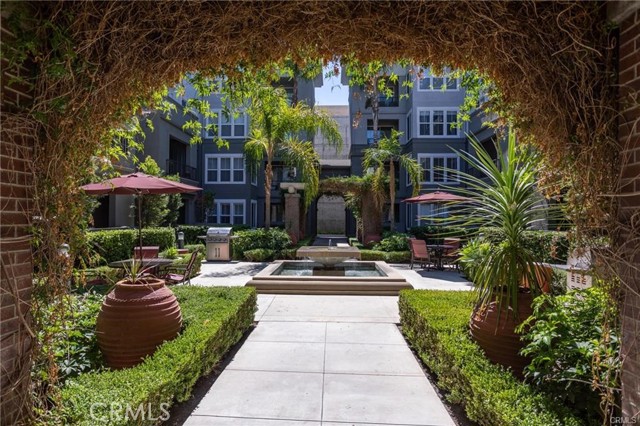 Detail Gallery Image 2 of 26 For 1801 E Katella Ave #3131,  Anaheim,  CA 92805 - 3 Beds | 2 Baths