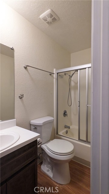 Detail Gallery Image 5 of 14 For 2857 N Los Felices Rd #203,  Palm Springs,  CA 92262 - 1 Beds | 1 Baths