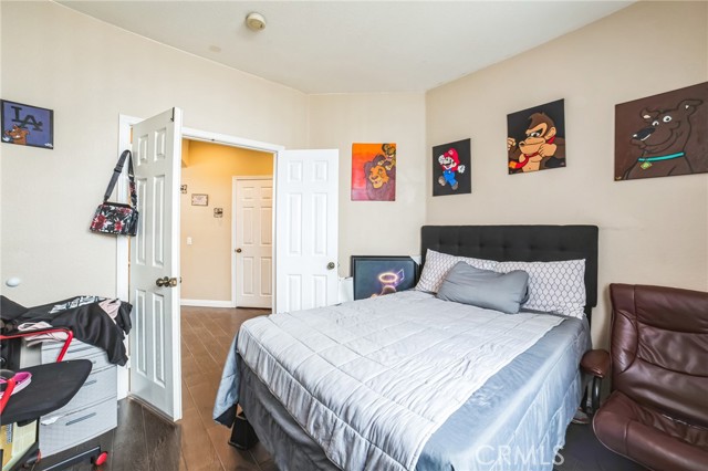 Detail Gallery Image 16 of 37 For 5418 Grand Prix Ct, Fontana,  CA 92336 - 3 Beds | 3 Baths