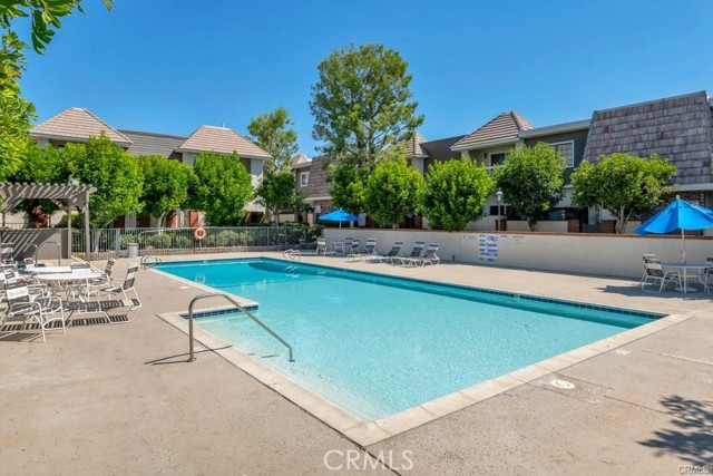 Detail Gallery Image 36 of 42 For 10201 Mason Ave #34,  Chatsworth,  CA 91311 - 2 Beds | 2/1 Baths
