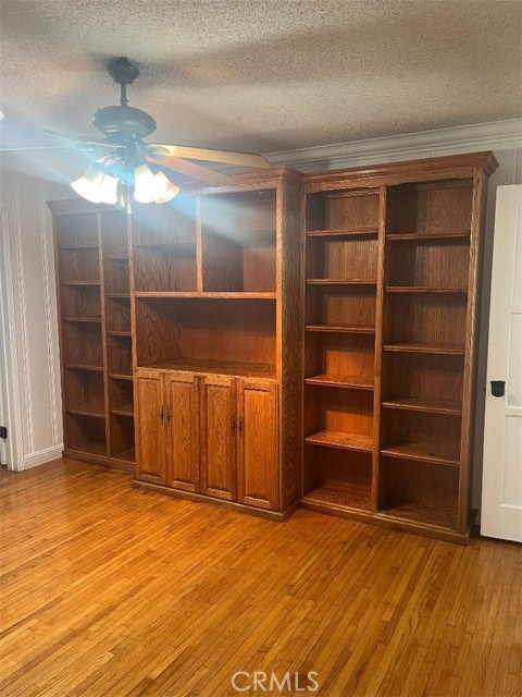 2257 Daisy Avenue, Long Beach CA: https://media.crmls.org/medias/cd55e8ac-4597-4849-ac7f-00541069fc6b.jpg