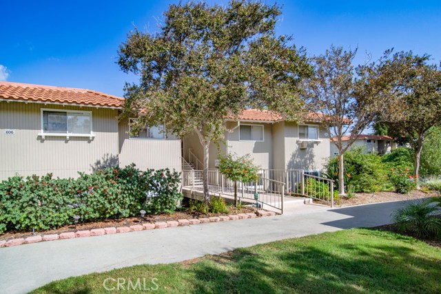 606 Avenida Sevilla #D, Laguna Woods, CA 92637