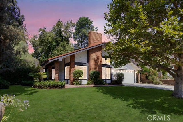 Detail Gallery Image 2 of 36 For 99 Village Loop Rd, Phillips Ranch,  CA 91766 - 4 Beds | 2 Baths