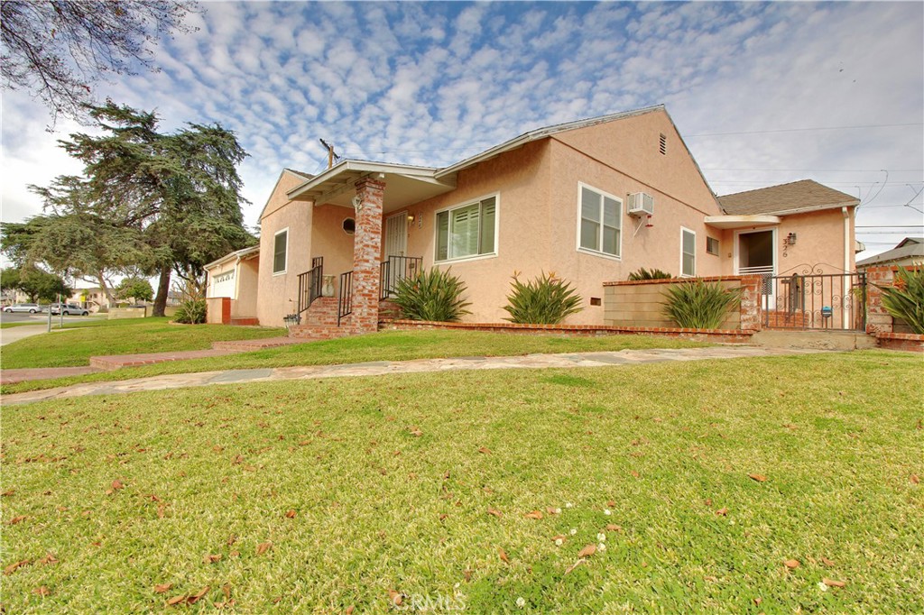324 S Pickering Way, Montebello, CA 90640