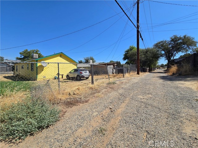 Detail Gallery Image 17 of 21 For 2705 Oro Bangor, Oroville,  CA 95966 - 4 Beds | 2 Baths