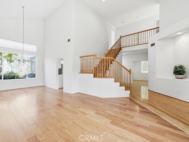 Detail Gallery Image 6 of 58 For 18 Hawk Hill, Mission Viejo,  CA 92692 - 4 Beds | 3 Baths