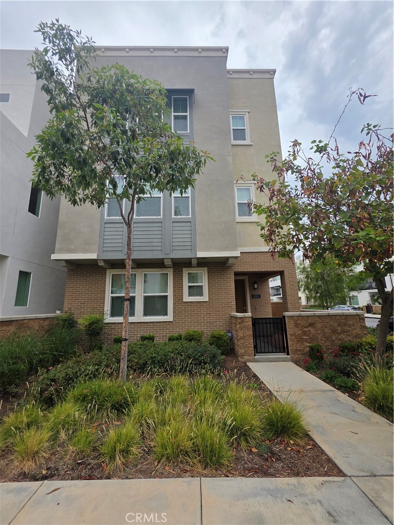 11015 Deckhouse