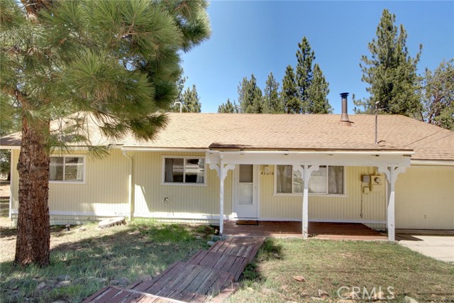 Detail Gallery Image 2 of 26 For 47016 Skyview Dr, Big Bear City,  CA 92314 - 3 Beds | 2 Baths