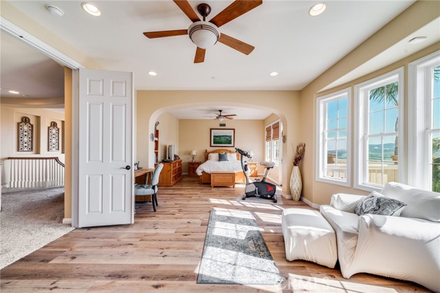 Detail Gallery Image 19 of 49 For 18 Calle Anacapa, San Clemente,  CA 92673 - 5 Beds | 4/1 Baths