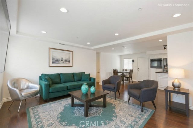 Detail Gallery Image 6 of 33 For 9261 Cedar, Bellflower,  CA 90706 - 5 Beds | 3 Baths