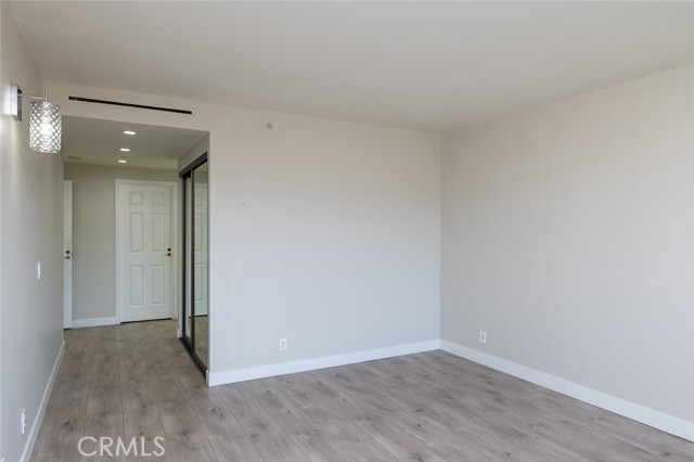 Detail Gallery Image 29 of 57 For 343 Pioneer Dr #504,  Glendale,  CA 91203 - 3 Beds | 2 Baths