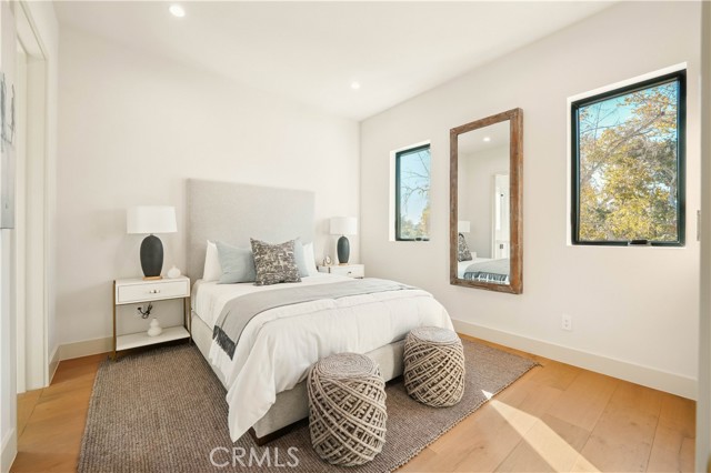 Detail Gallery Image 30 of 56 For 5136 Nagle Ave, Sherman Oaks,  CA 91423 - 6 Beds | 6/2 Baths