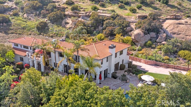 Detail Gallery Image 4 of 74 For 9253 Rocky Mesa Pl, West Hills,  CA 91304 - 5 Beds | 4/1 Baths