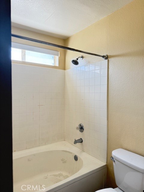 Detail Gallery Image 13 of 21 For 1965 Las Colinas Cir #104,  Corona,  CA 92879 - 2 Beds | 2 Baths