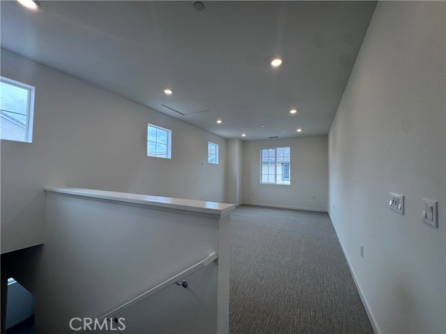 12865 Denali Way, Eastvale CA: https://media.crmls.org/medias/cd5d8d70-dae3-450e-8348-d2fdcff1ec5d.jpg