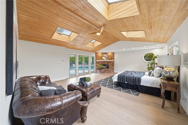 Detail Gallery Image 13 of 68 For 900 Paloma Pl, Fullerton,  CA 92835 - 6 Beds | 3/1 Baths