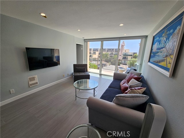 Detail Gallery Image 3 of 25 For 23901 Civic Center Way #353,  Malibu,  CA 90265 - 2 Beds | 2 Baths