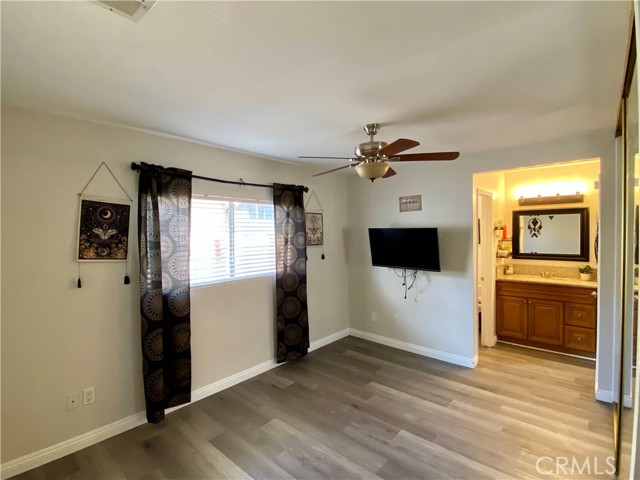 Detail Gallery Image 4 of 12 For 443 E Evans St, San Jacinto,  CA 92583 - 3 Beds | 2 Baths