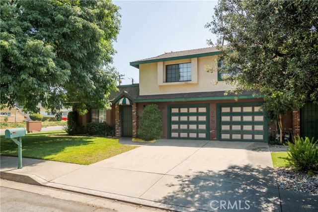 304 S Minnesota Avenue, Glendora CA: https://media.crmls.org/medias/cd60e547-b59a-4731-b450-56c4b4fd8fa7.jpg