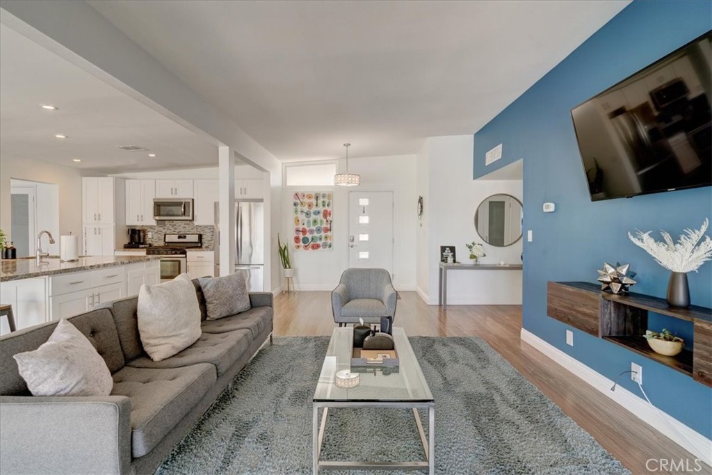 MLS #SB25255390 image #5