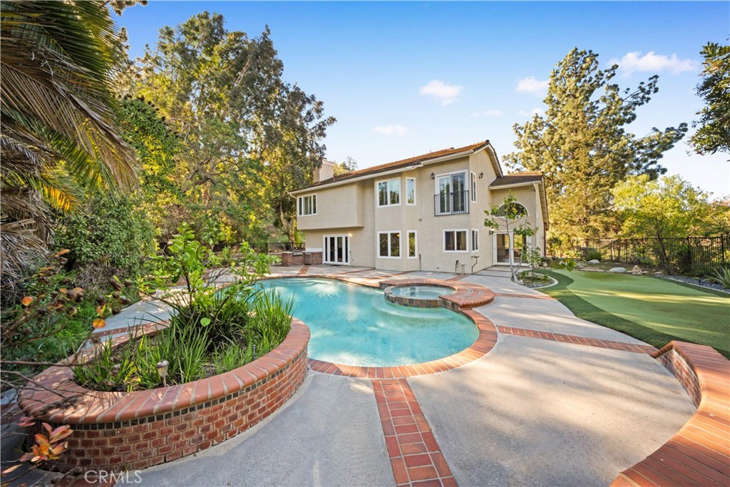 MLS #OC25250292 image #28